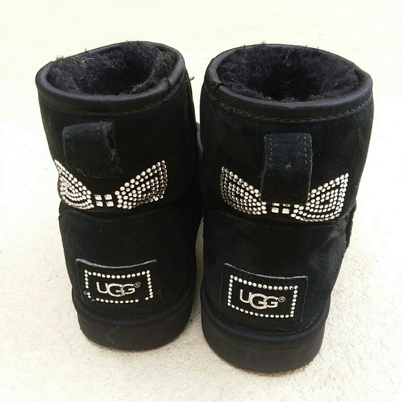 UGG Black Classic Bling Bow Boots Size 8 - Picture 4 of 6
